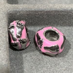 Baby girl footprints 👣 charm